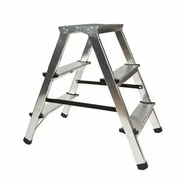 Scara platforma aluminiu RARIS, dubla evazata, 2.6 metri, usoara si portabila