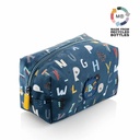 Penar Miquelrius cu design litere, 205 x 90 x 10 mm, 1 compartiment, compact si rezistent