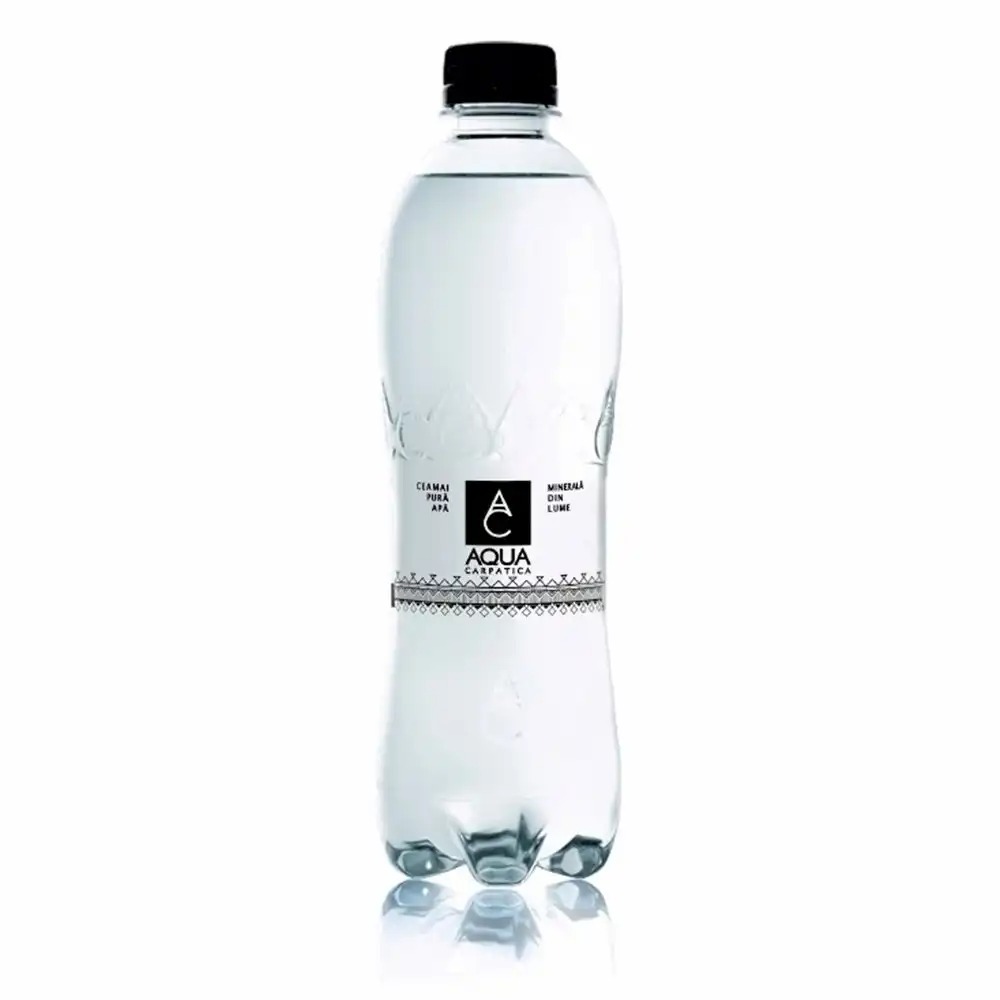 Apa minerala carbogazoasa Aqua Carpatica, 0.5 l, 12 sticle - Izvorata din Bucovina, carbogazificata pentru prospetime